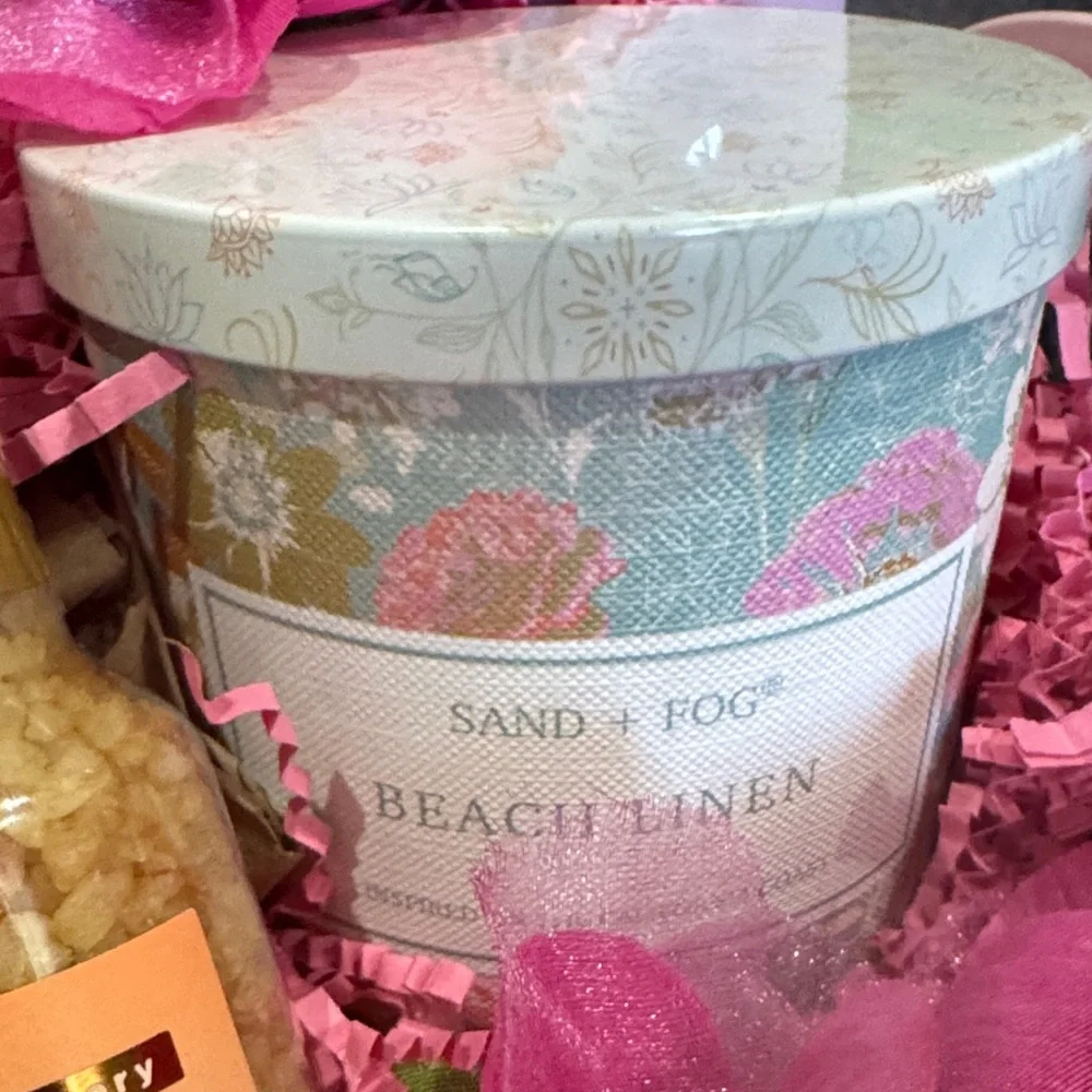 Sand + Fog Candle & Spa Gift Basket - Picture 2 of 5